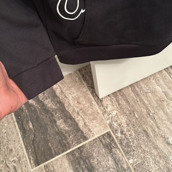 Super soft! Adidas hoodie size 5 kids  NWT - Picture 6 of 7